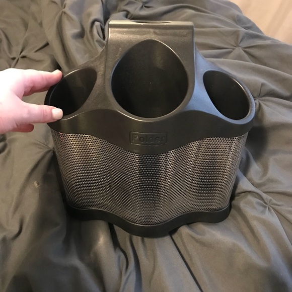 Blow drier and straighter caddy - Picture 1 of 2